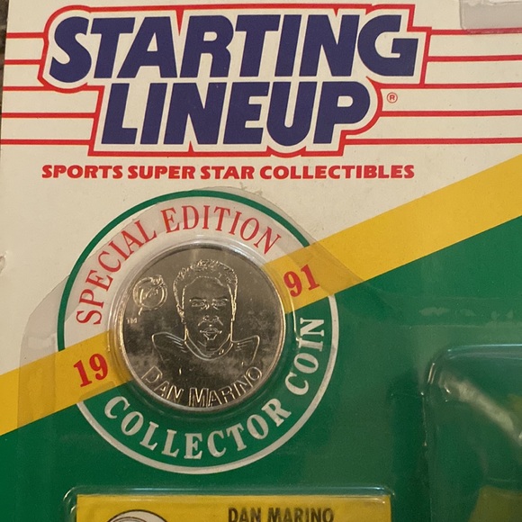 Dan Marino 1991 starting lineup - Picture 2 of 5